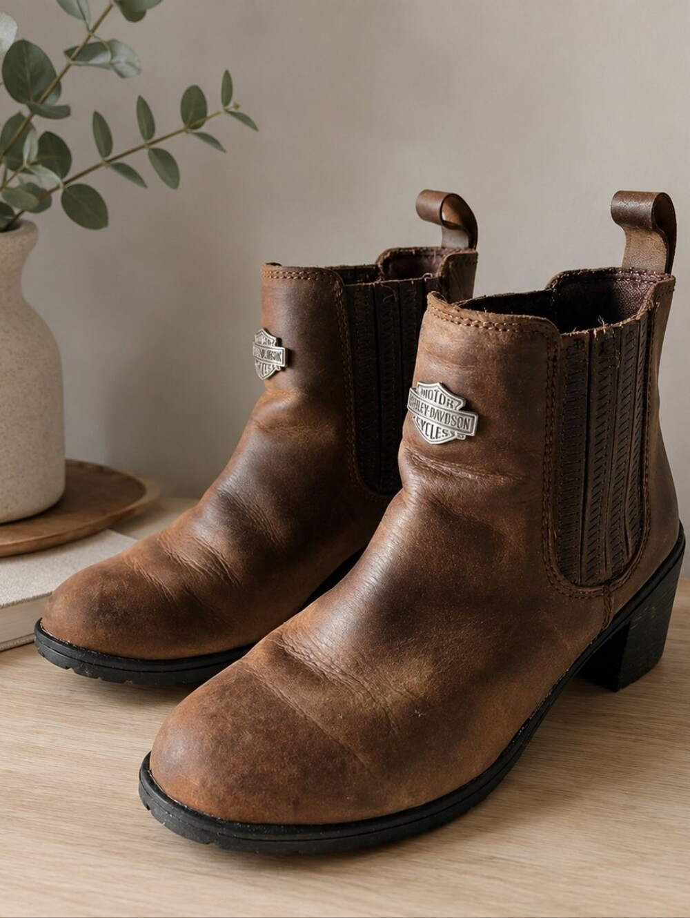 Harley Davidson :: Womans Brown Leather Booties